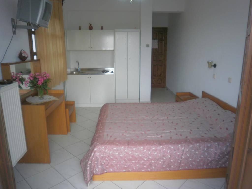 Villa Thomi Skala Rachoni  Zimmer foto